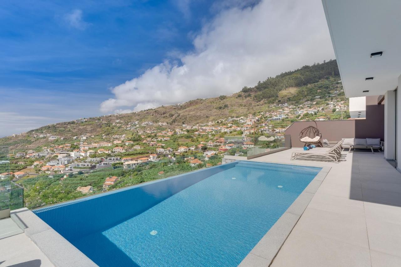 Luxury Villa Bianca Arco da Calheta  Exterior foto